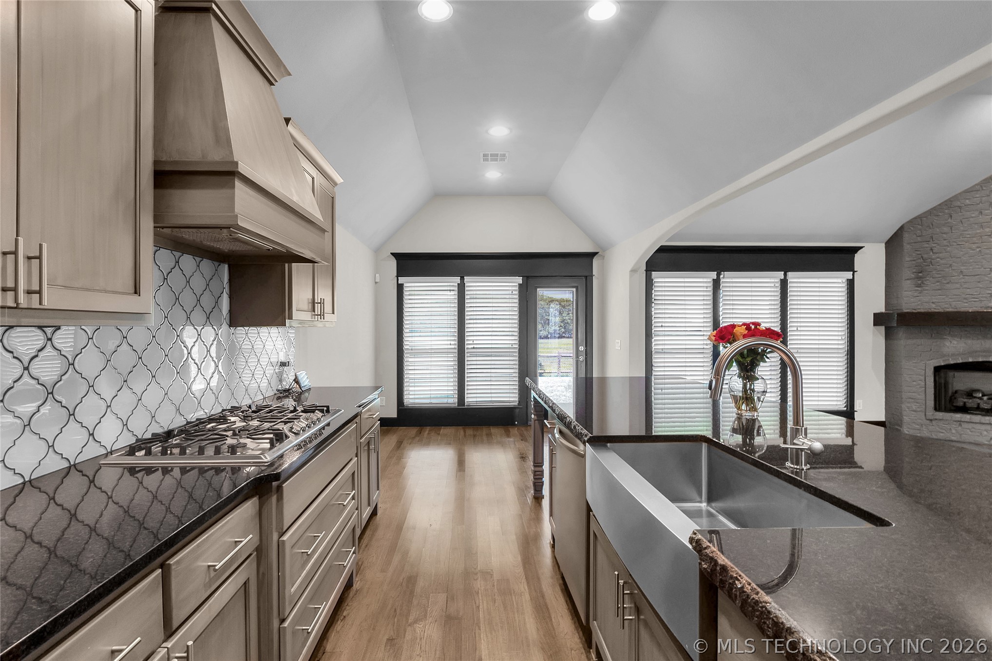 3915 S 15th Place Broken Arrow OK 74011
