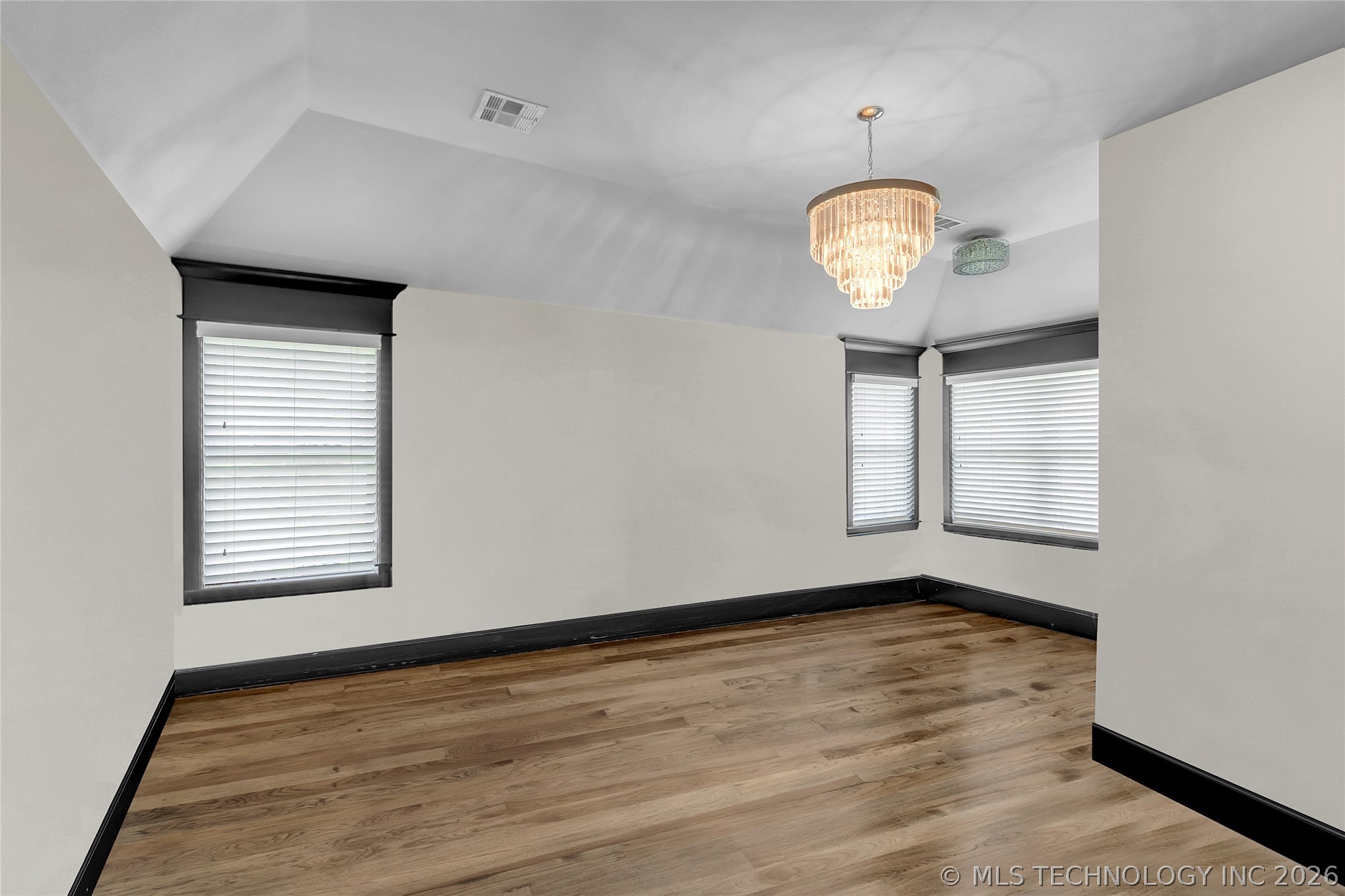 3915 S 15th Place Broken Arrow OK 74011