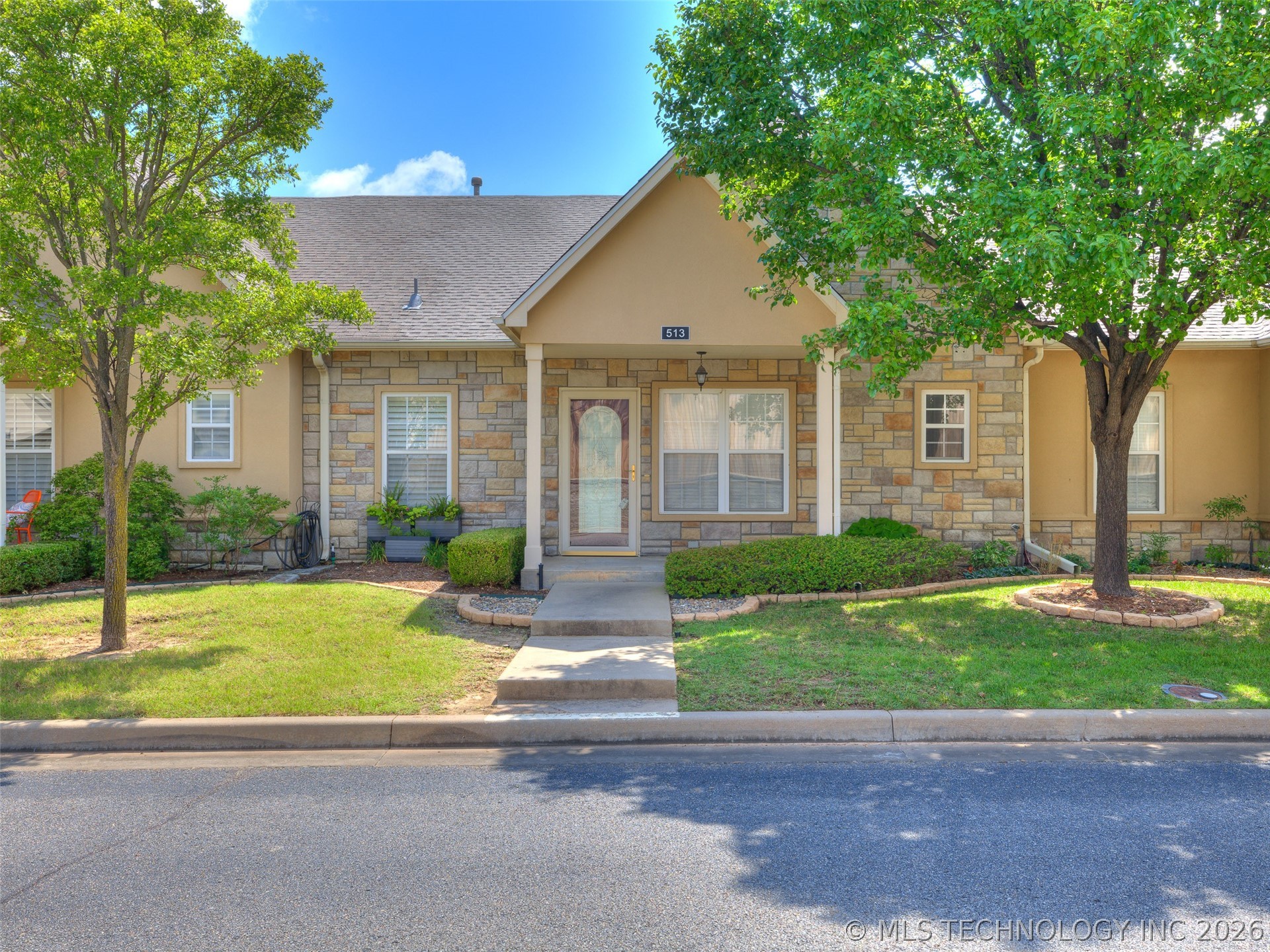 513 S Desert Palm Avenue Broken Arrow OK 74012