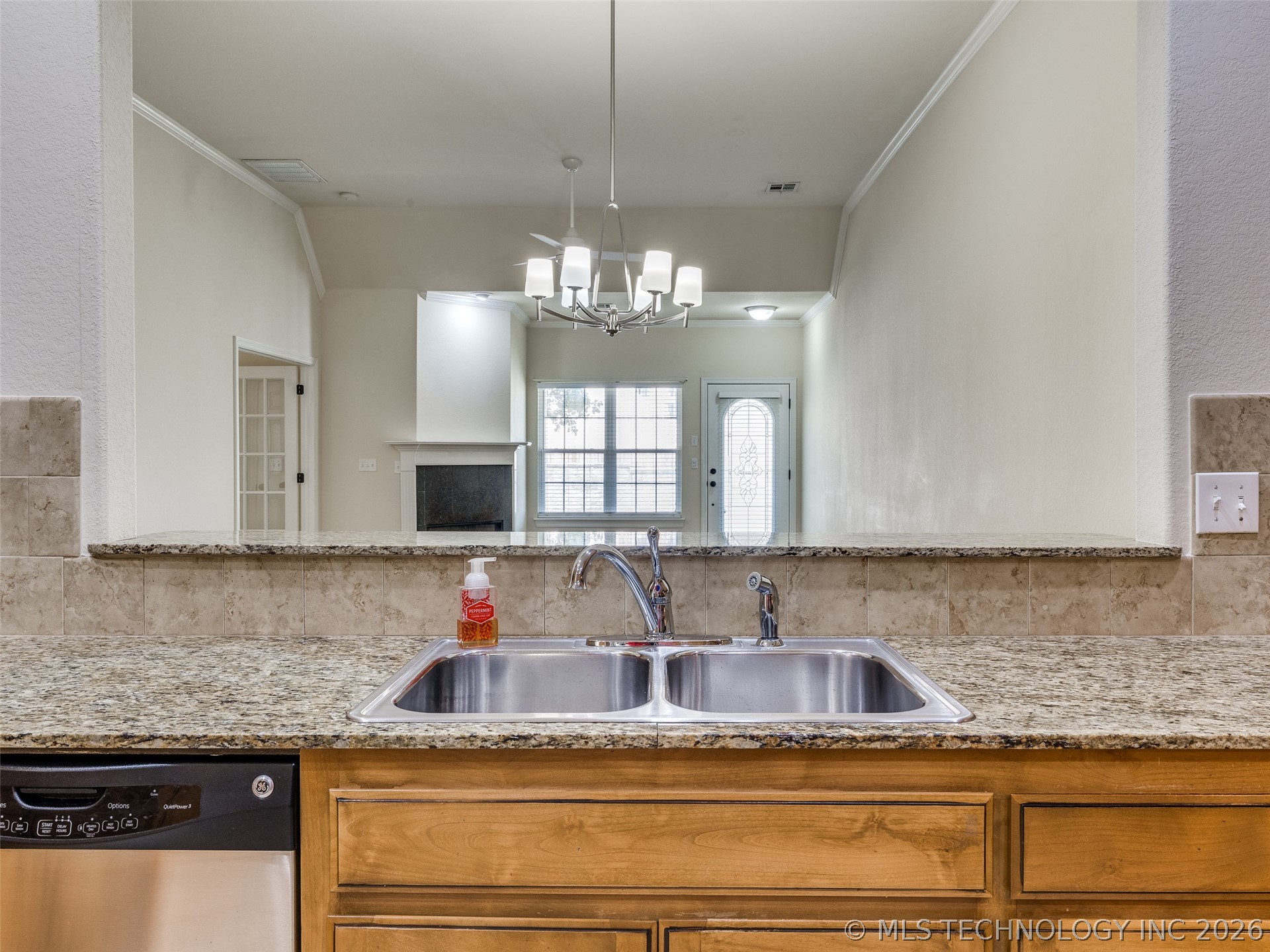513 S Desert Palm Avenue Broken Arrow OK 74012