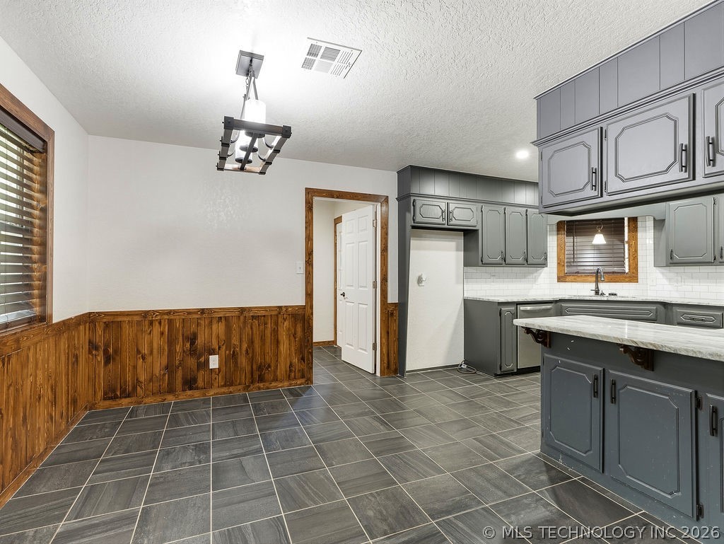 13263 County Road 3530 Ada OK 74820