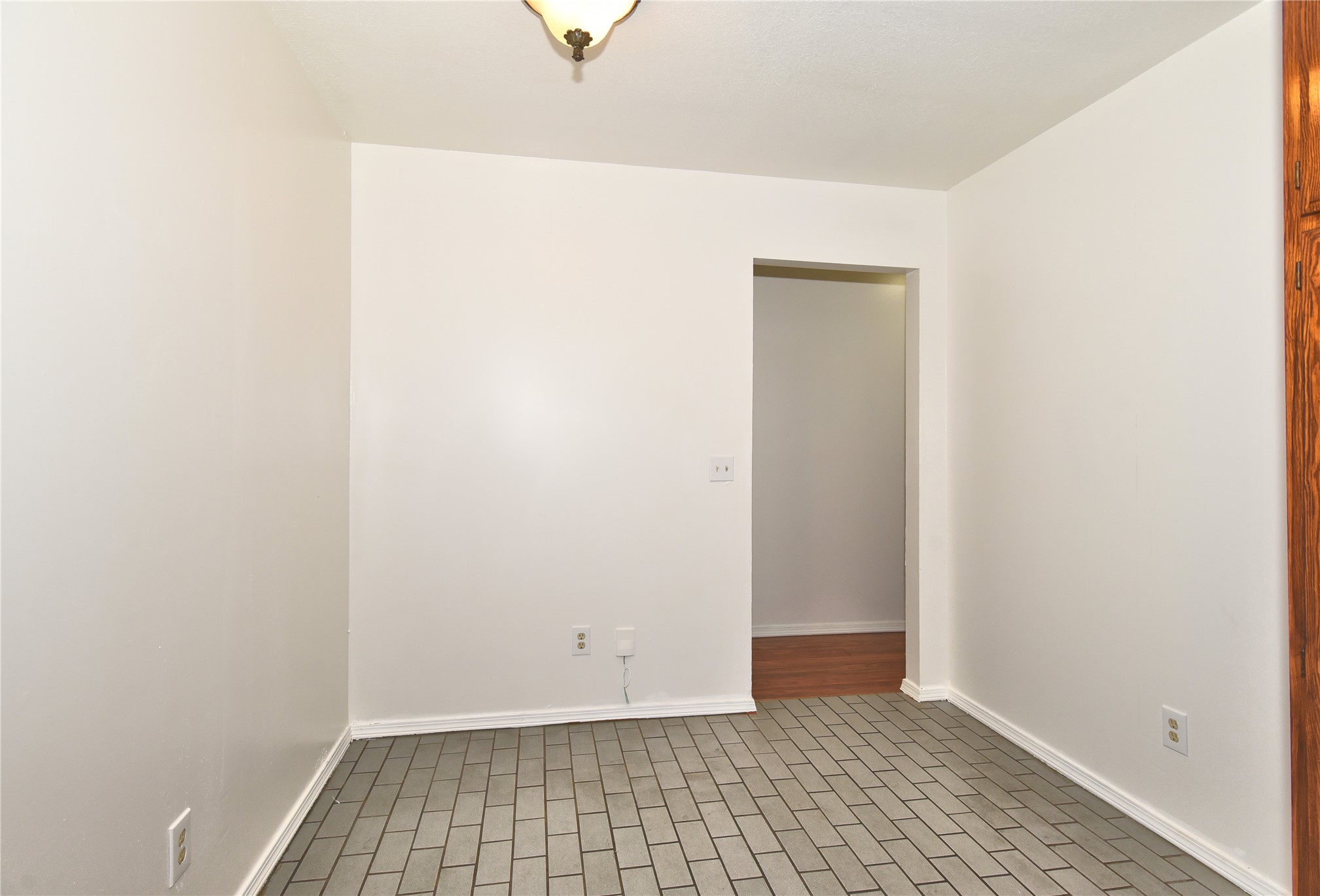 1521 E 75th Court Tulsa OK 74136