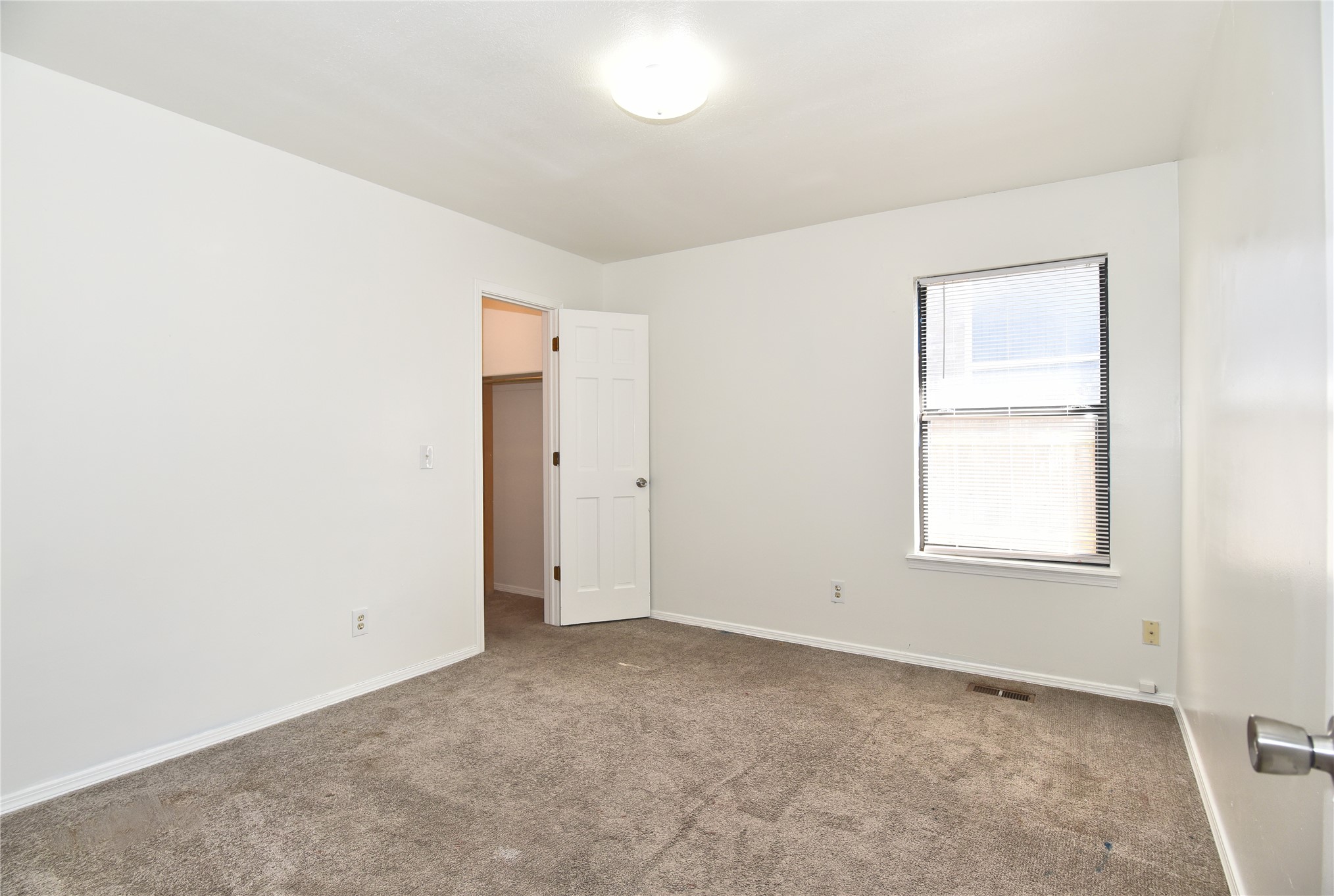 1521 E 75th Court Tulsa OK 74136