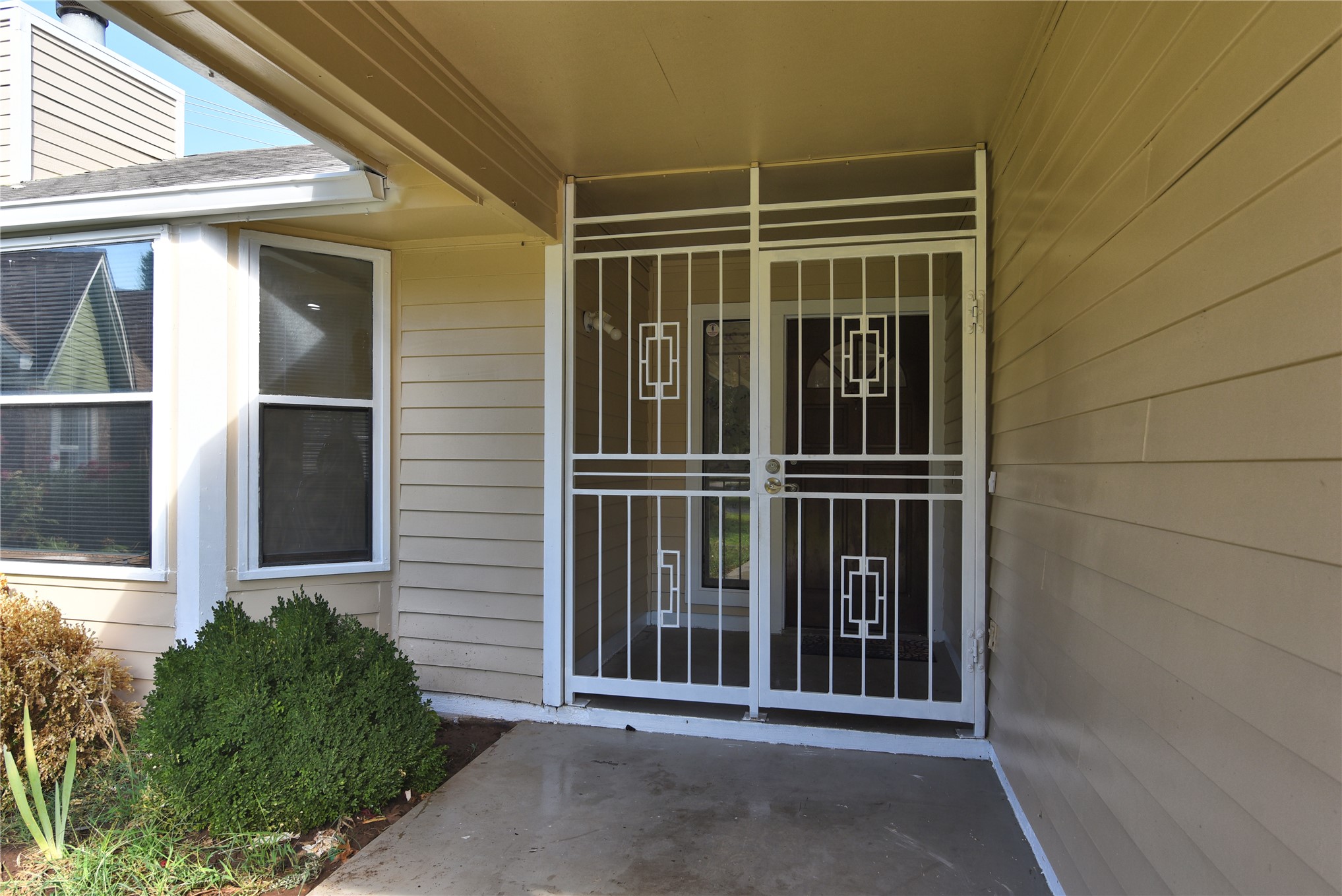 1521 E 75th Court Tulsa OK 74136