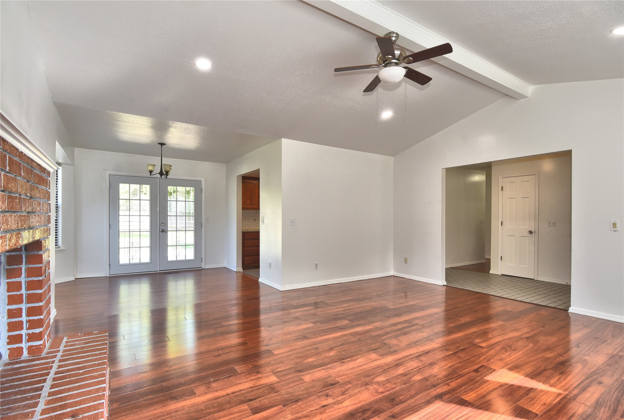 1521 E 75th Court Tulsa OK 74136