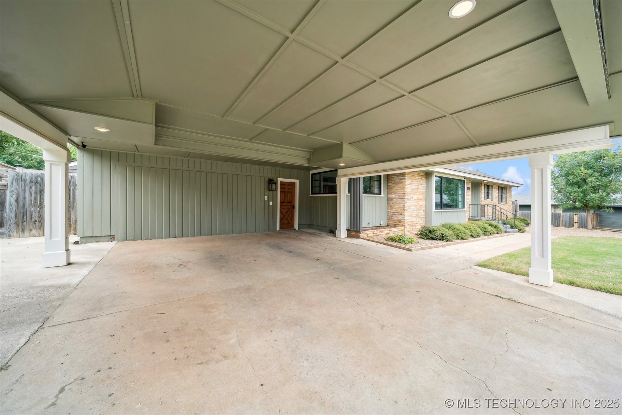411 W Kaw Avenue Cleveland OK 74020