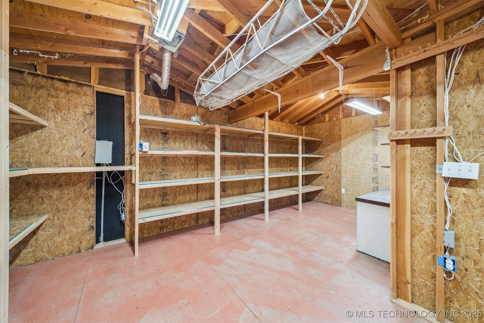 411 W Kaw Avenue Cleveland OK 74020
