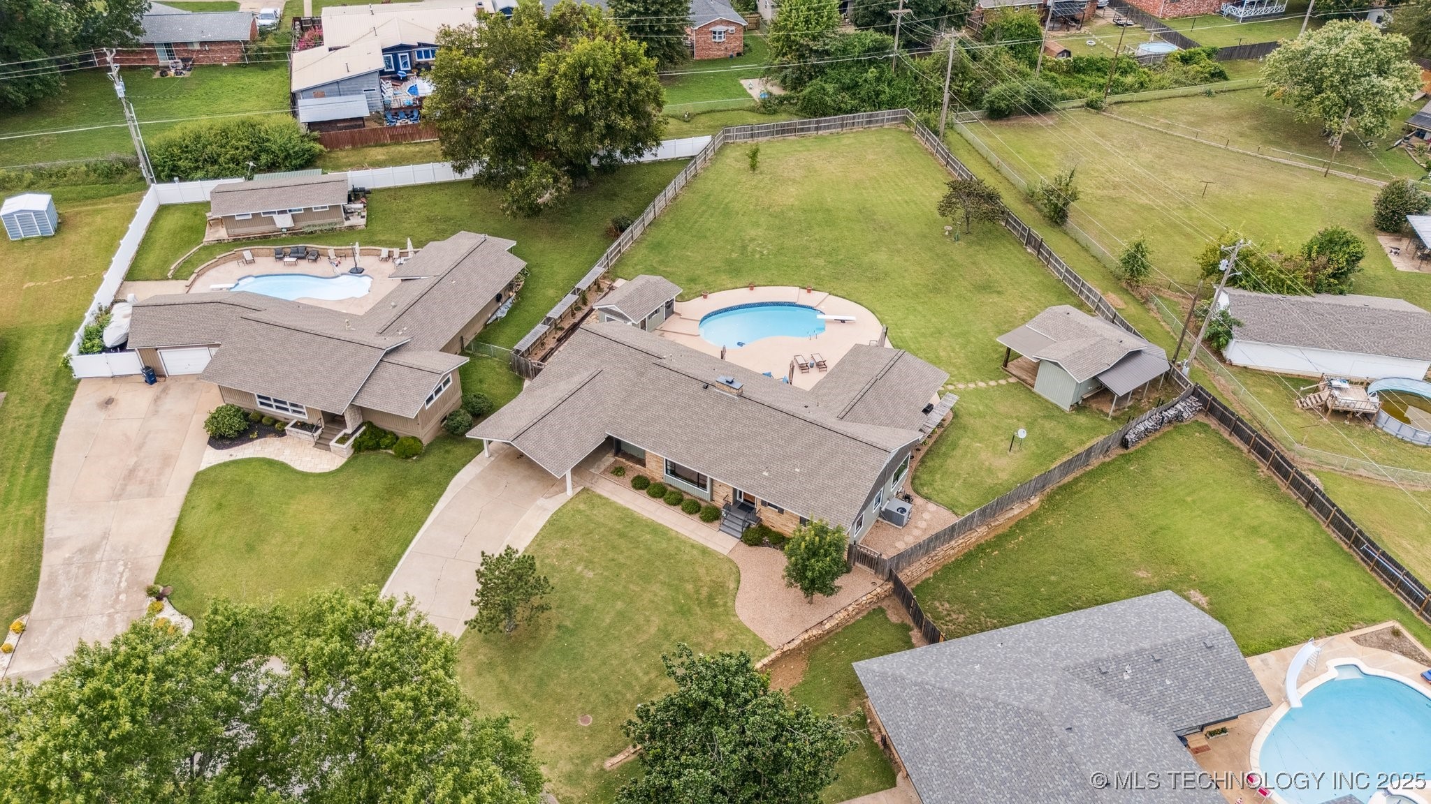 411 W Kaw Avenue Cleveland OK 74020