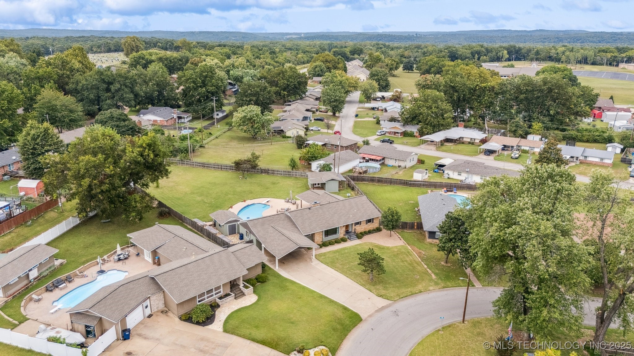 411 W Kaw Avenue Cleveland OK 74020