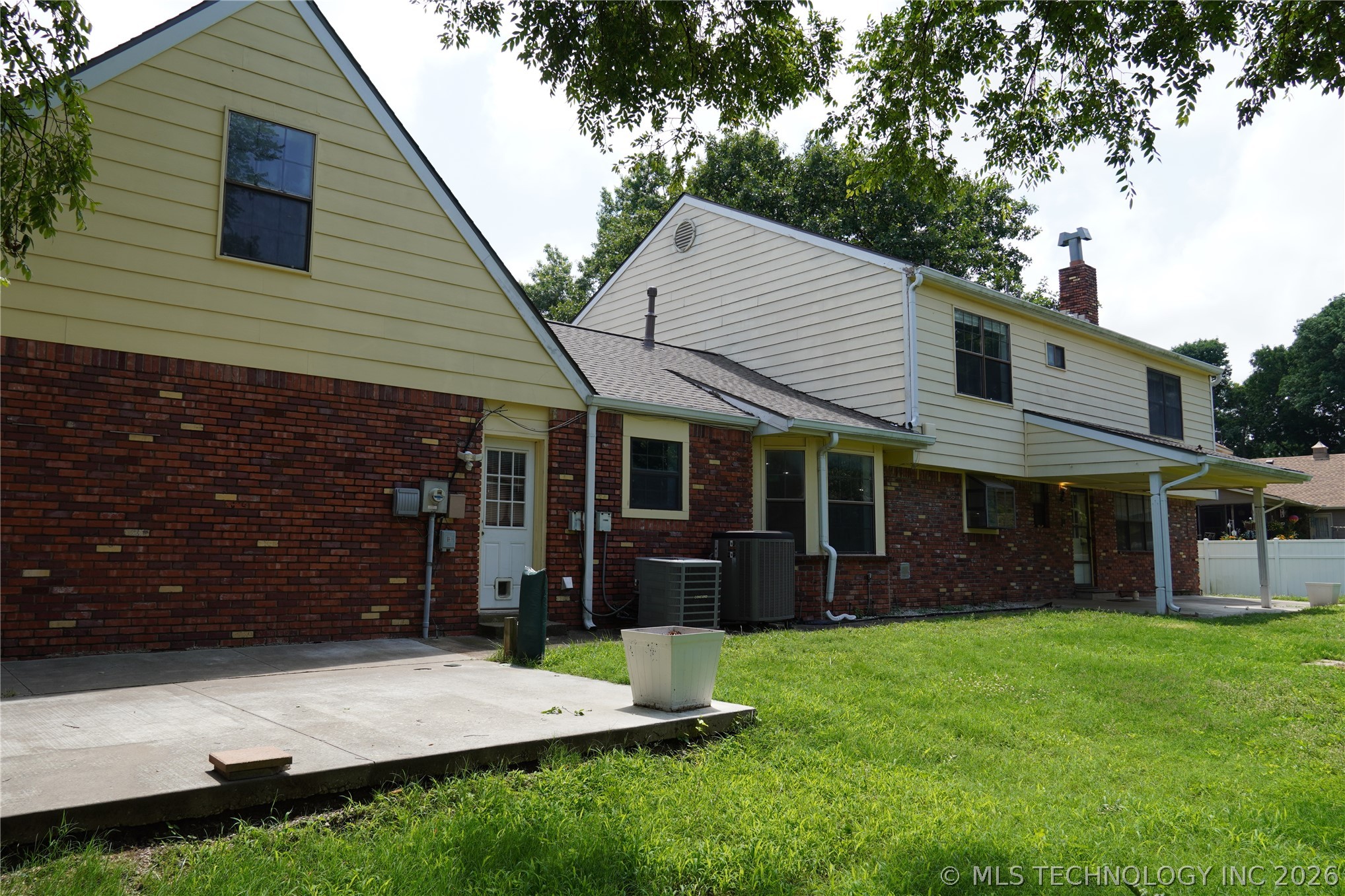 6515 E 87th Place Tulsa OK 74133