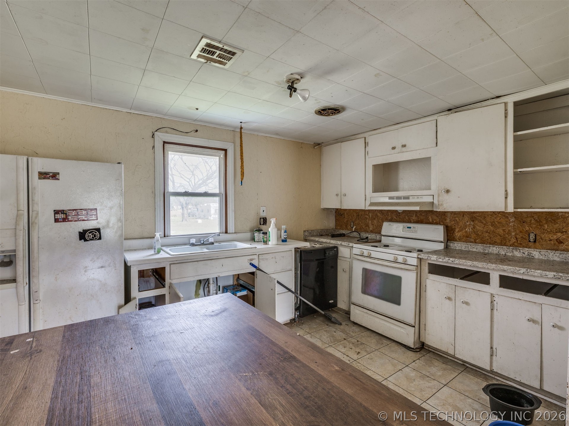 265 E Armstrong Street Jennings OK 74038