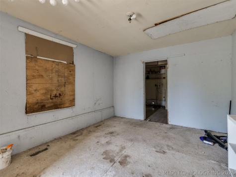 265 E Armstrong Street Jennings OK 74038