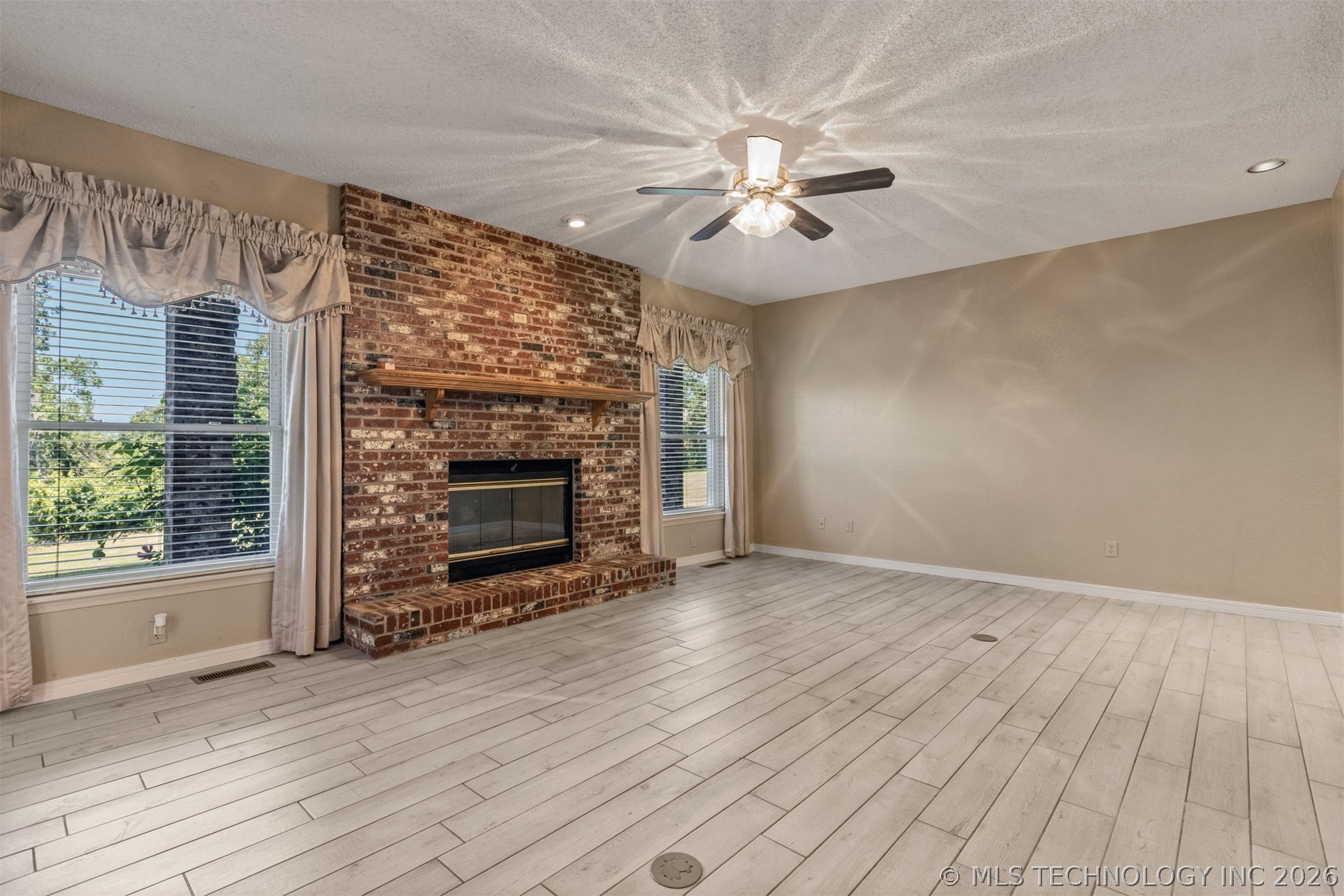 105 Canoe Cove Mannford OK 74044