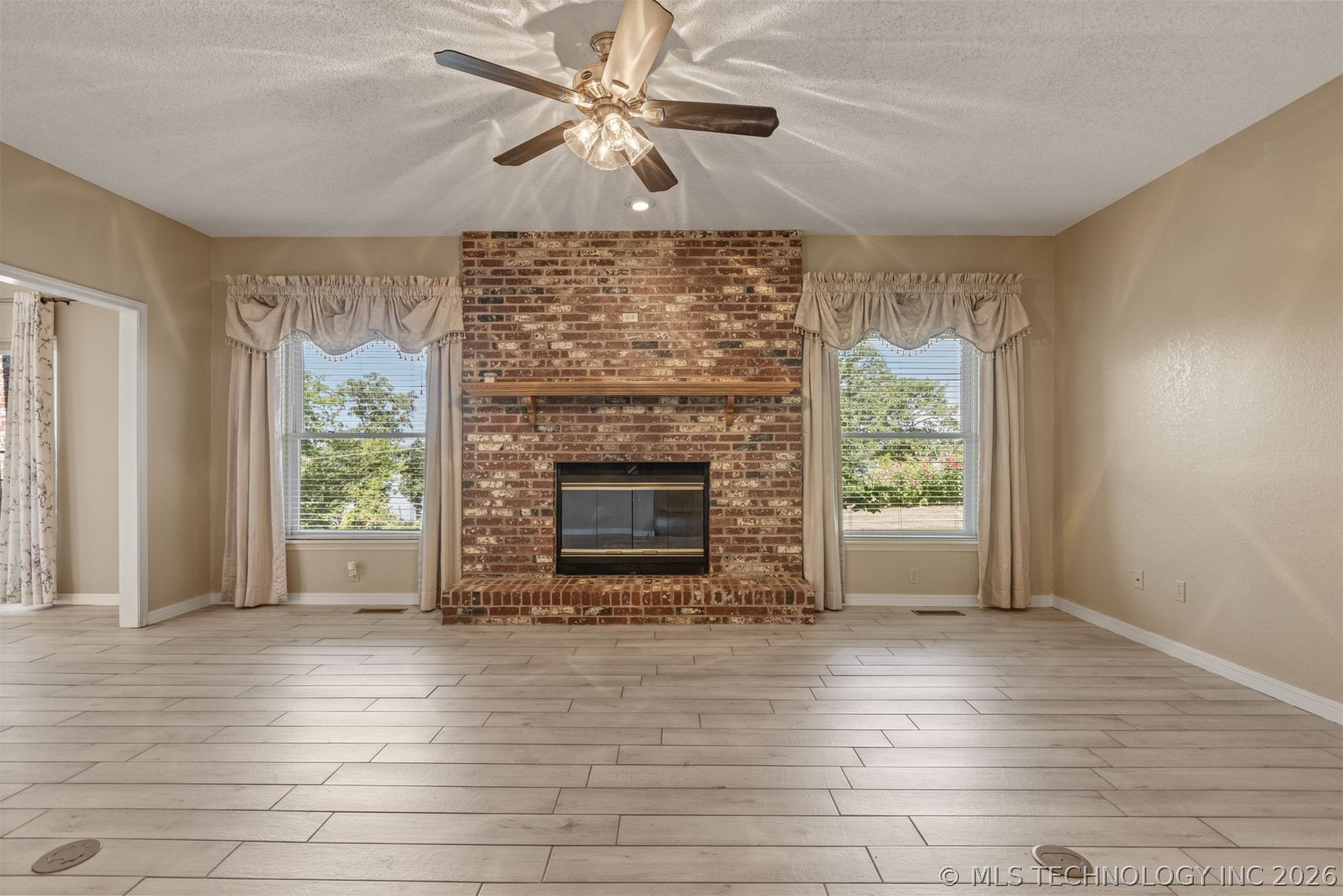 105 Canoe Cove Mannford OK 74044