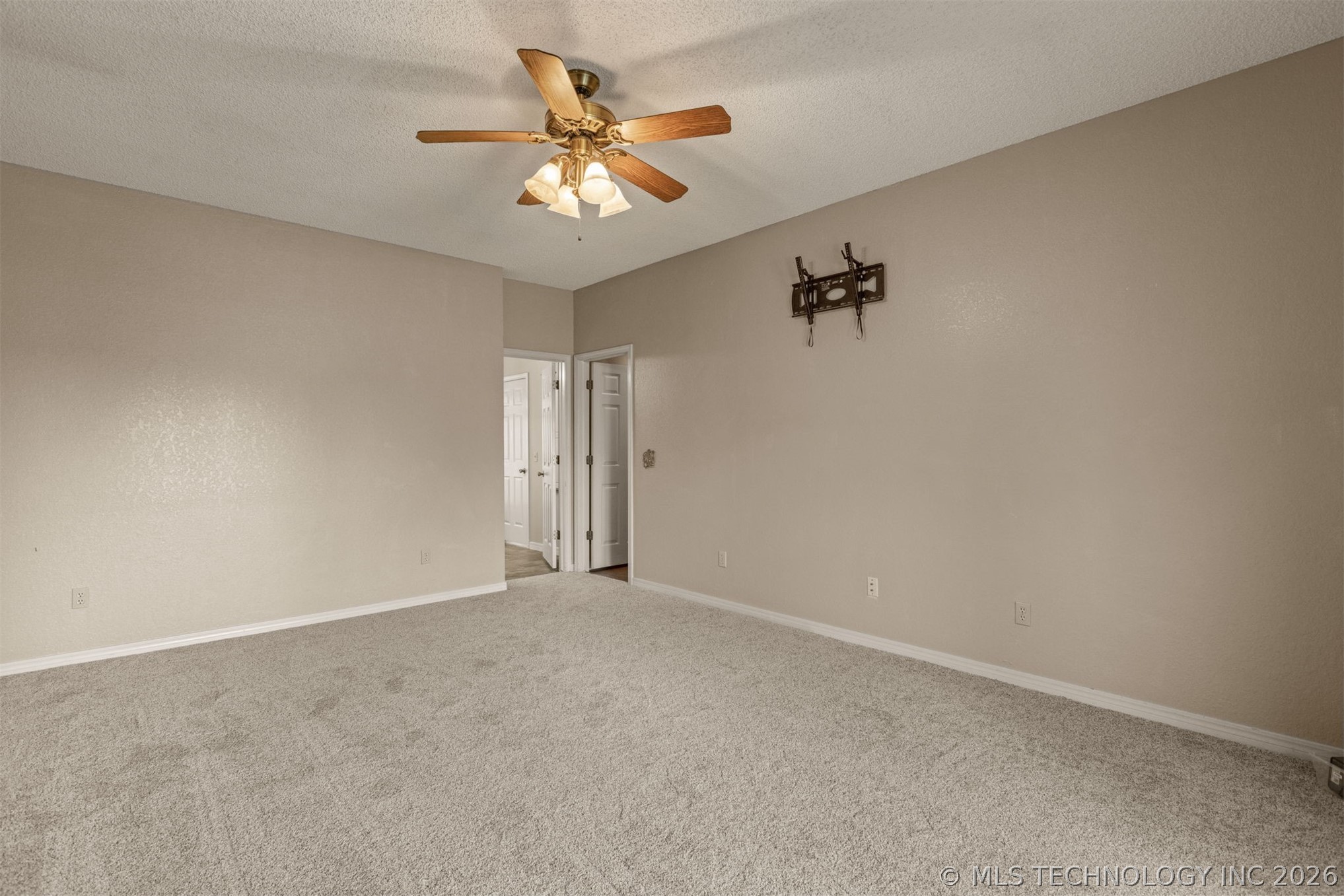 105 Canoe Cove Mannford OK 74044