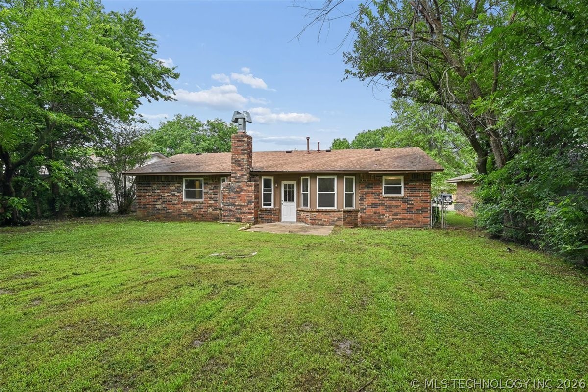 1661 S Poplar Avenue Broken Arrow OK 74012