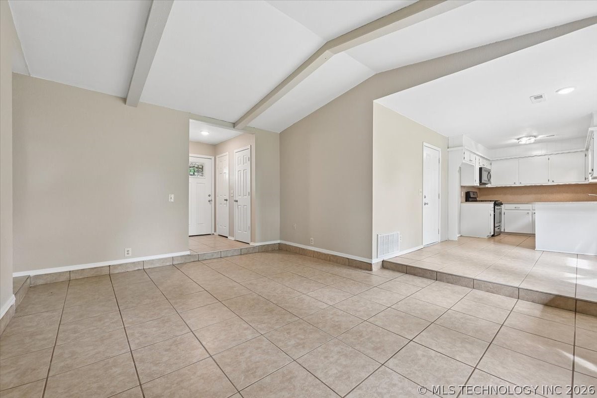 1661 S Poplar Avenue Broken Arrow OK 74012