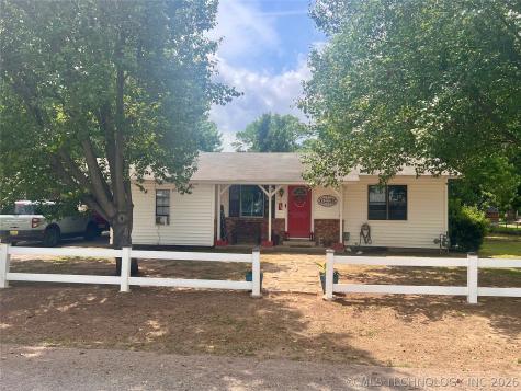 304 Logan Street Wister OK 74966