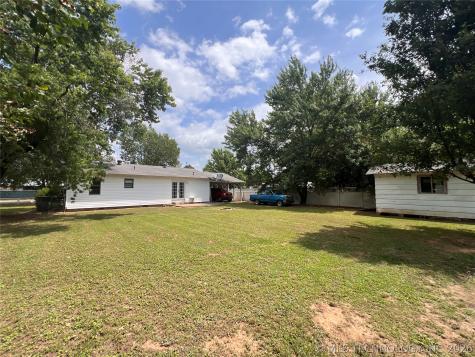 304 Logan Street Wister OK 74966