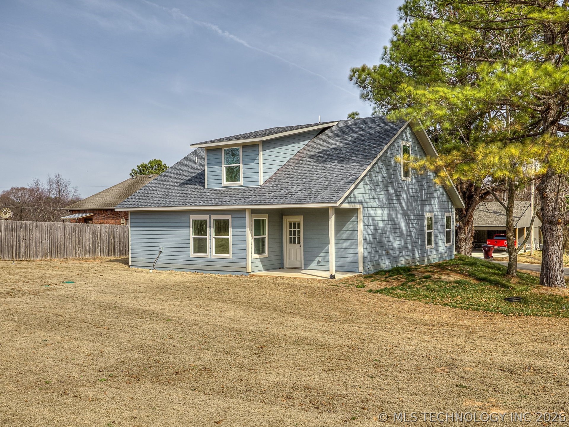 1701 E Mcgill Circle Eufaula OK 74432