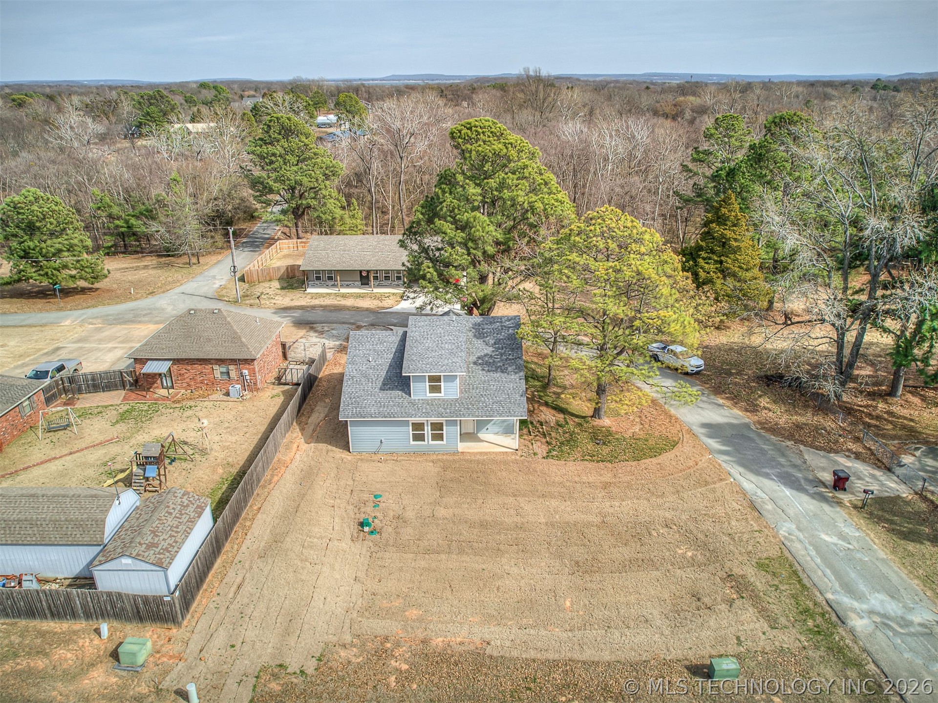 1701 E Mcgill Circle Eufaula OK 74432