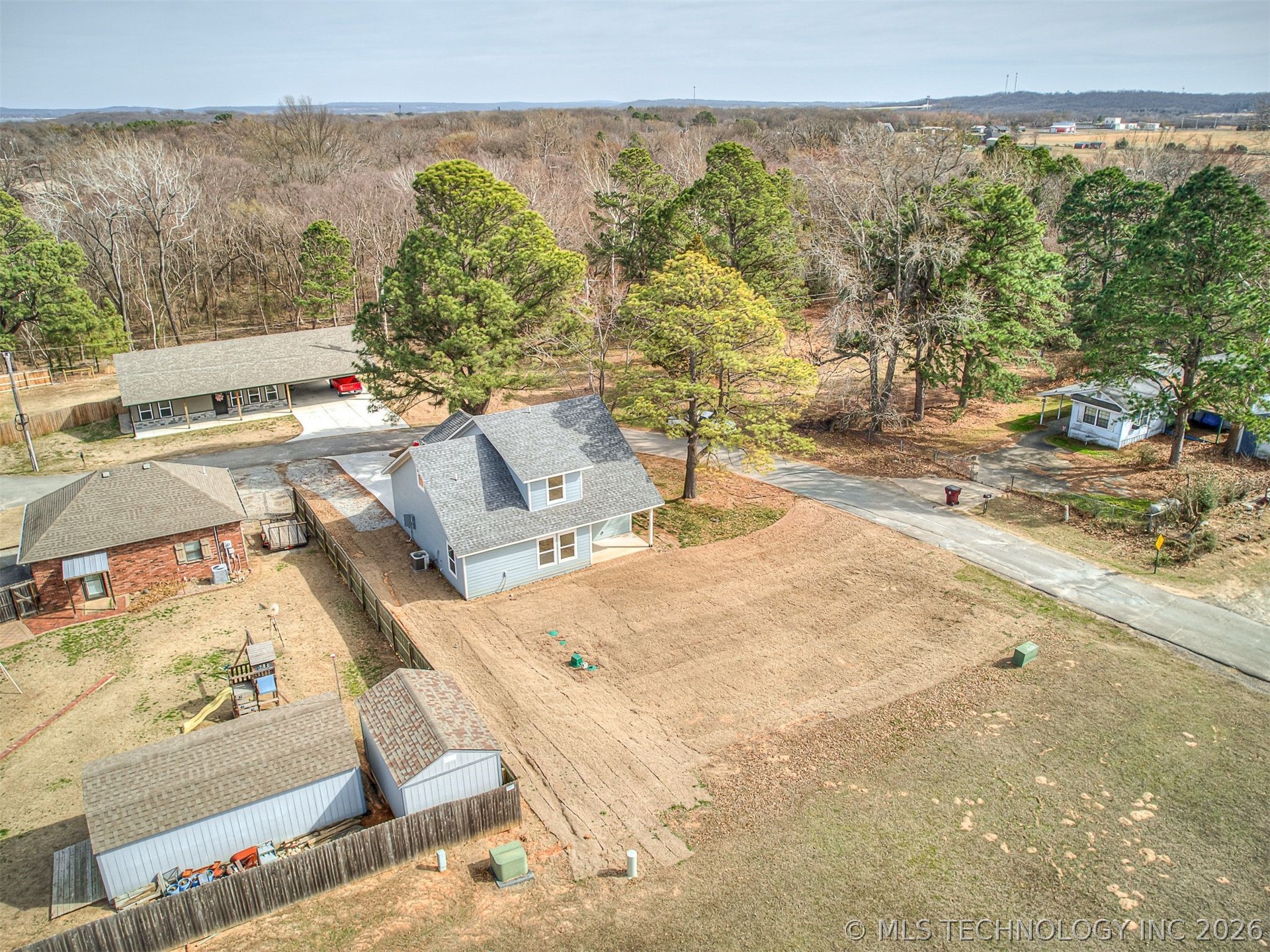 1701 E Mcgill Circle Eufaula OK 74432