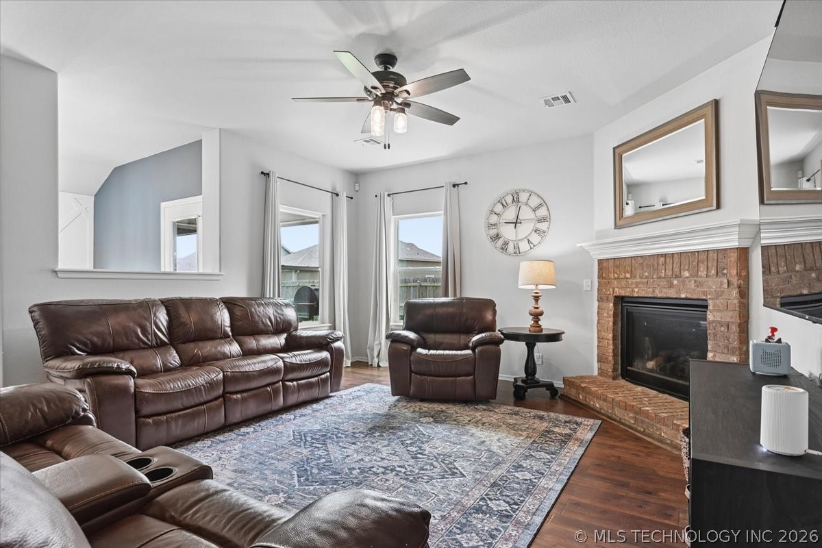 7315 S Laurel Place Broken Arrow OK 74011