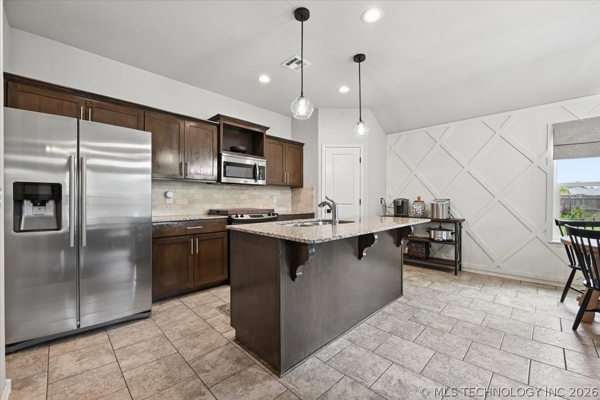 7315 S Laurel Place Broken Arrow OK 74011