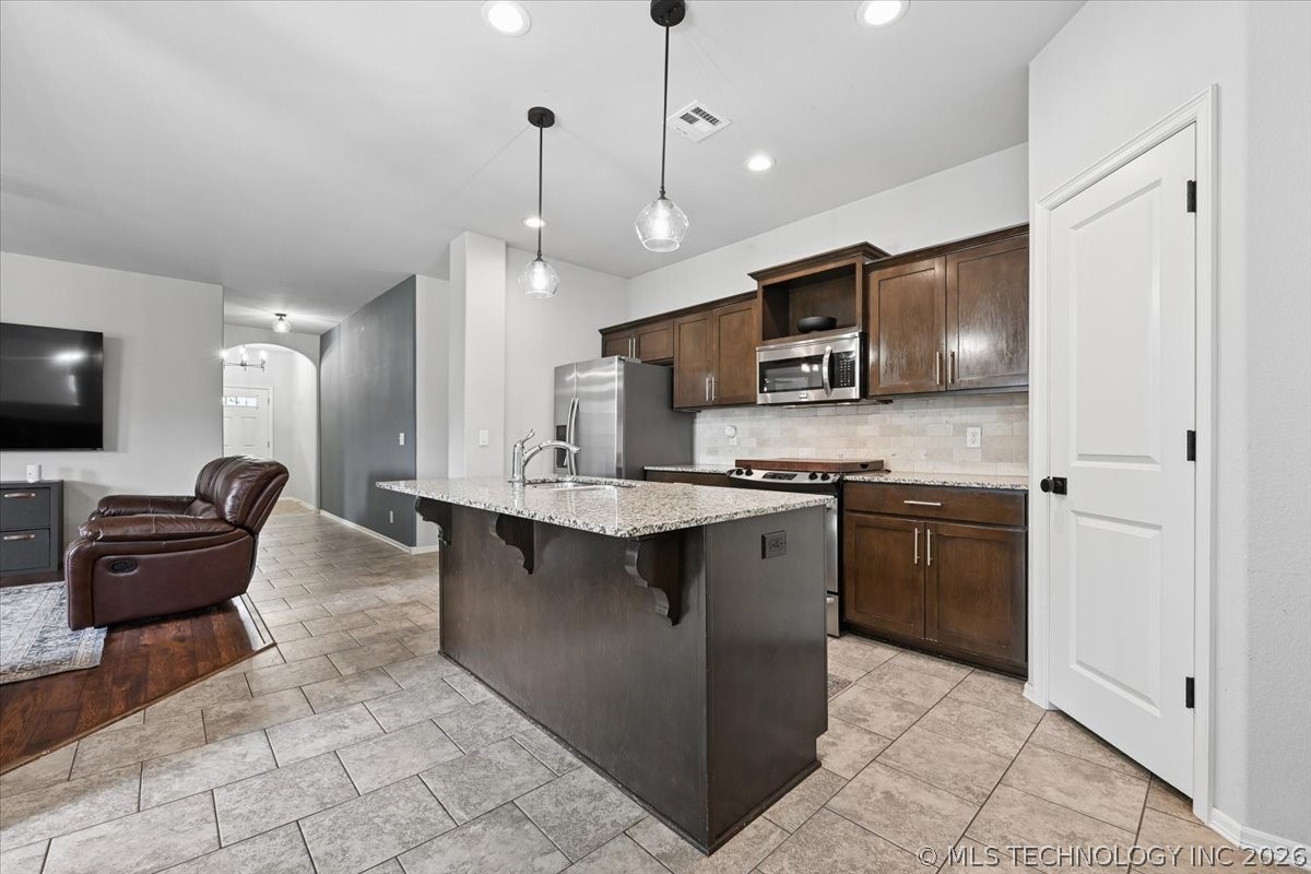7315 S Laurel Place Broken Arrow OK 74011