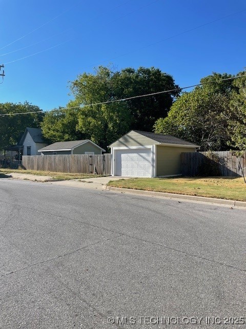 121 F SW Ardmore OK 73401