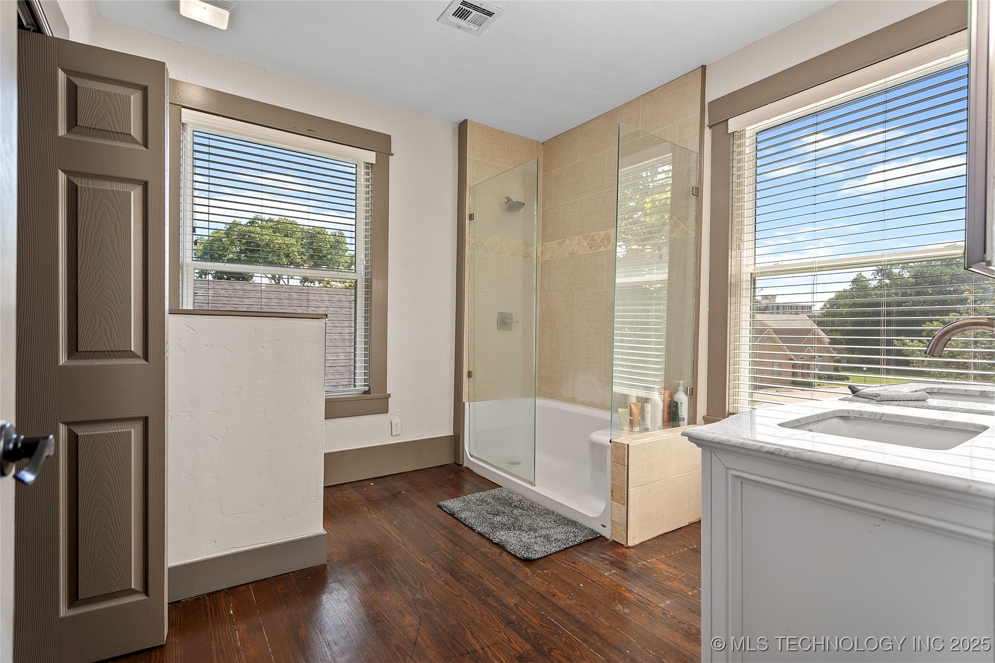 121 F SW Ardmore OK 73401