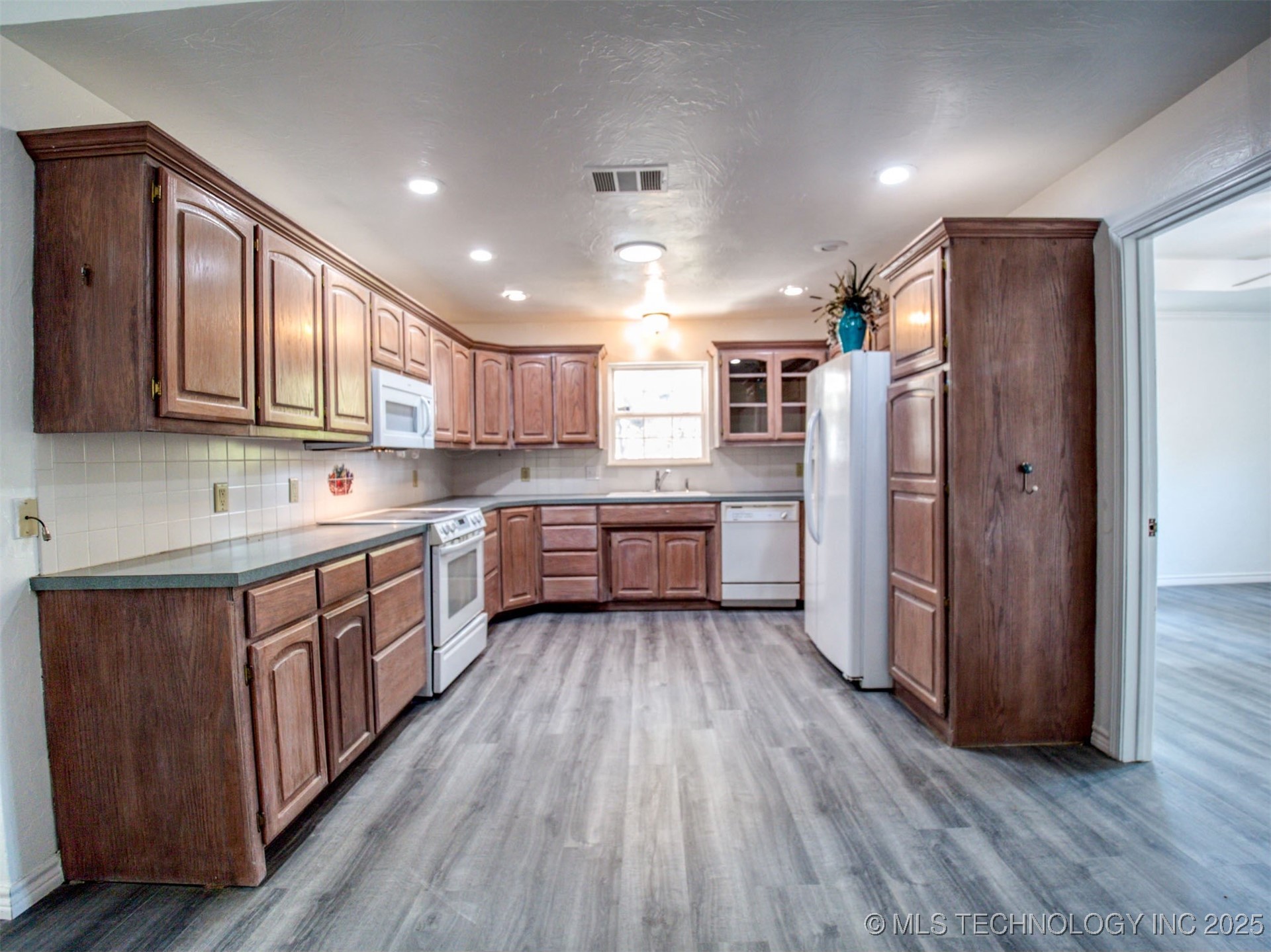 7345 D Kingston OK 73439