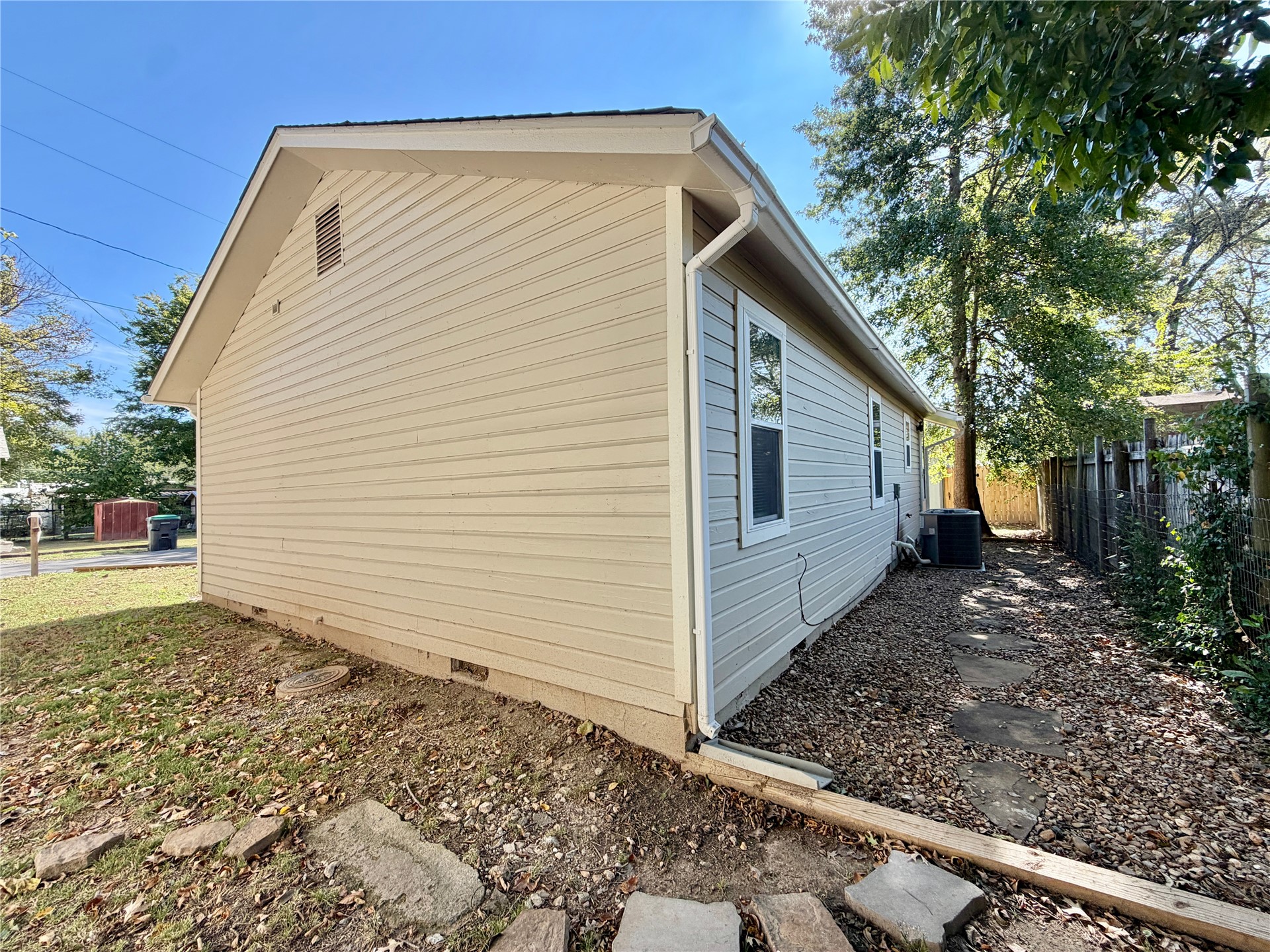 835 Lamer Avenue Tahlequah OK 74464