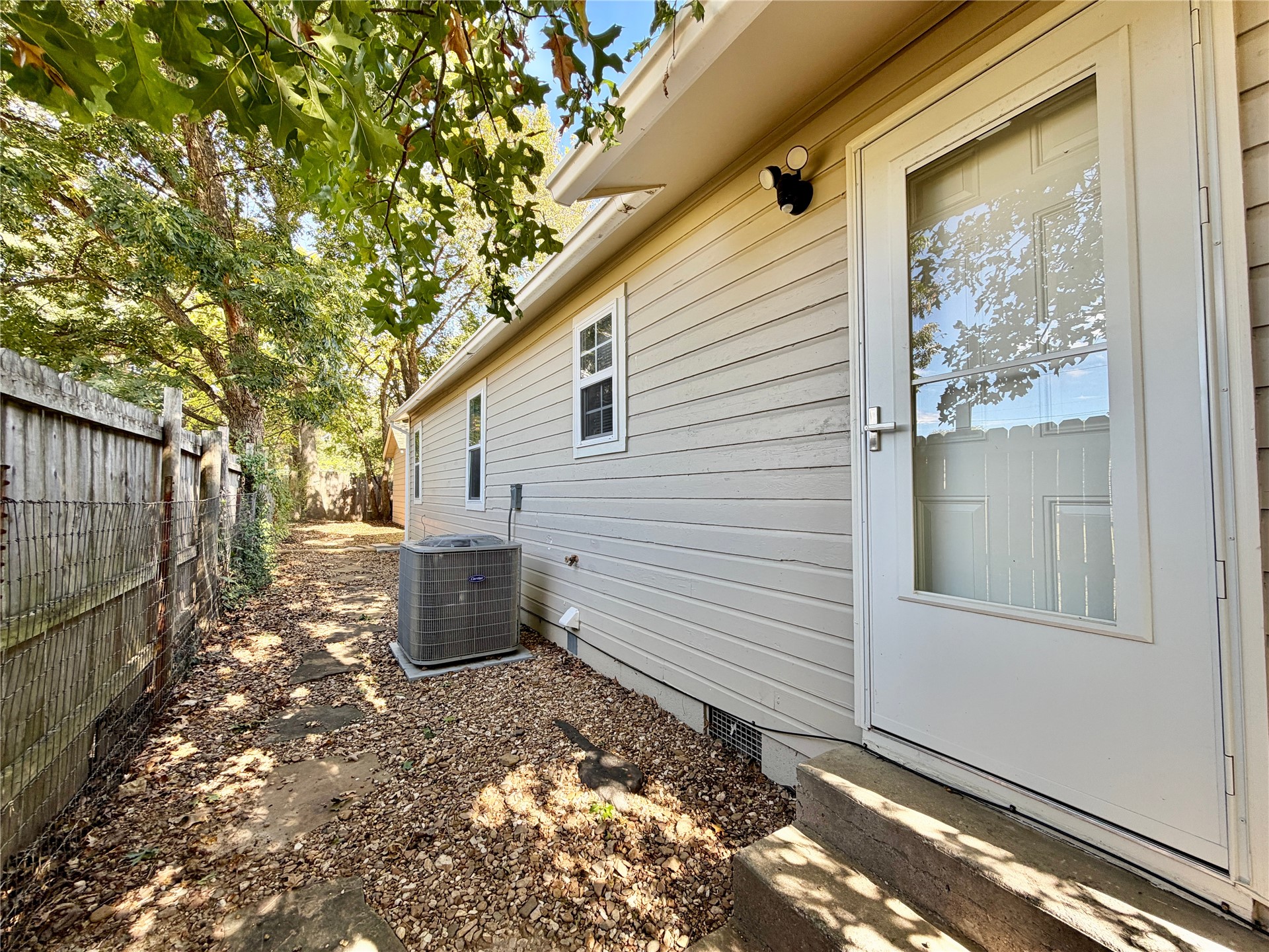 835 Lamer Avenue Tahlequah OK 74464
