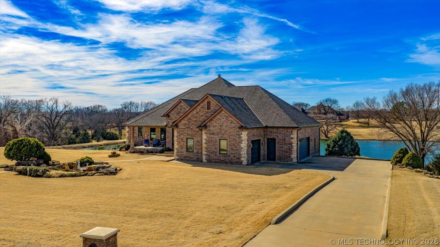 2621 Rabbit Ridge Bartlesville OK 74006