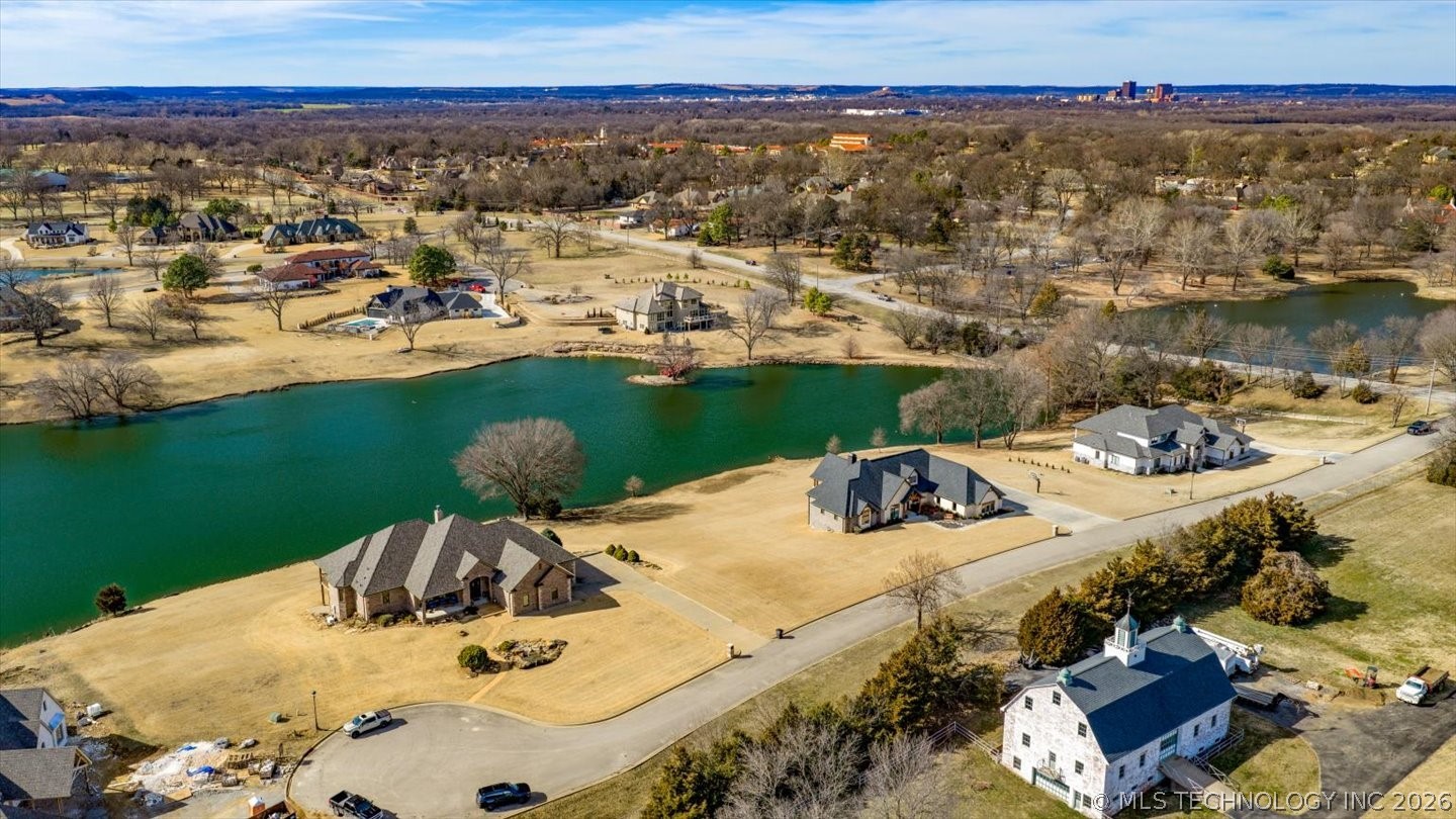 2621 Rabbit Ridge Bartlesville OK 74006