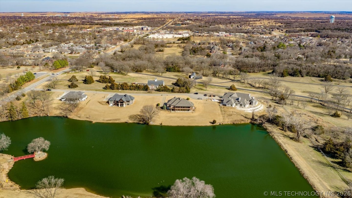 2621 Rabbit Ridge Bartlesville OK 74006