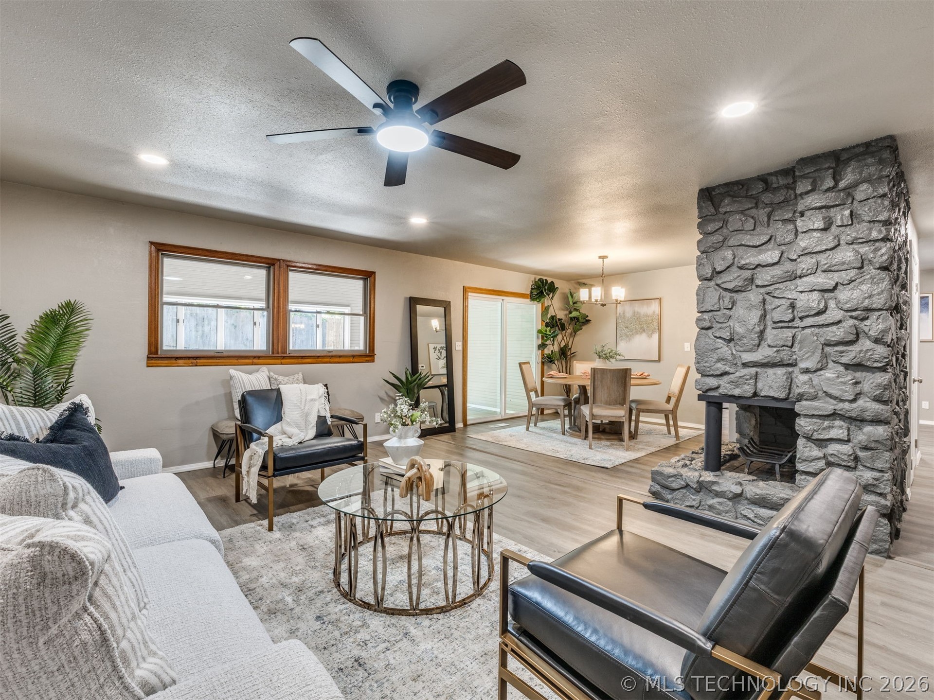 784 N Moccasin Place Sapulpa OK 74066