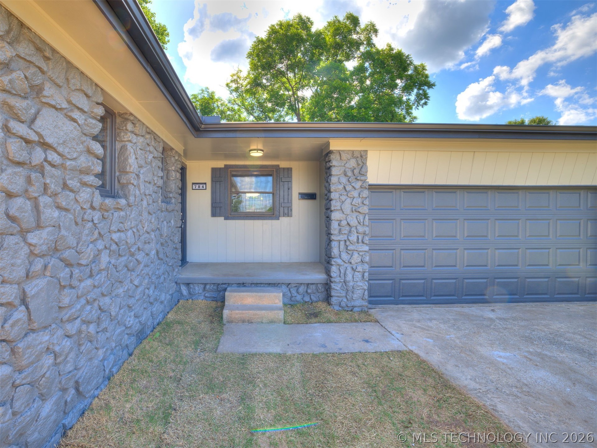 784 N Moccasin Place Sapulpa OK 74066