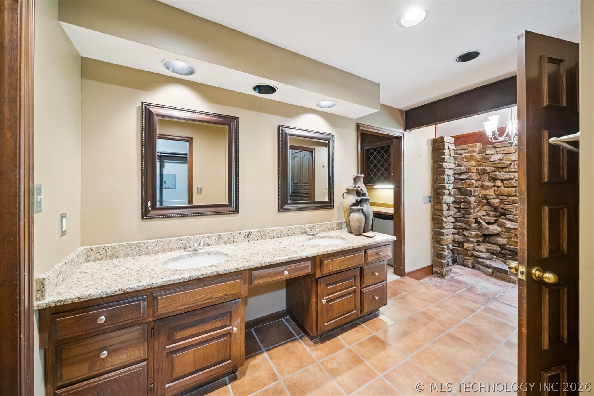 3116 E 71st Street Tulsa OK 74136