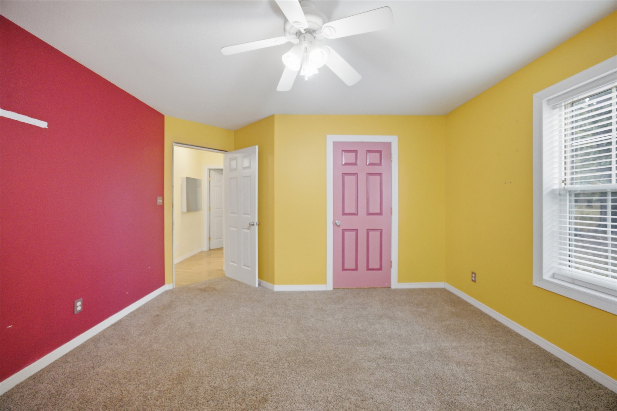 800 Linn Hartshorne OK 74547