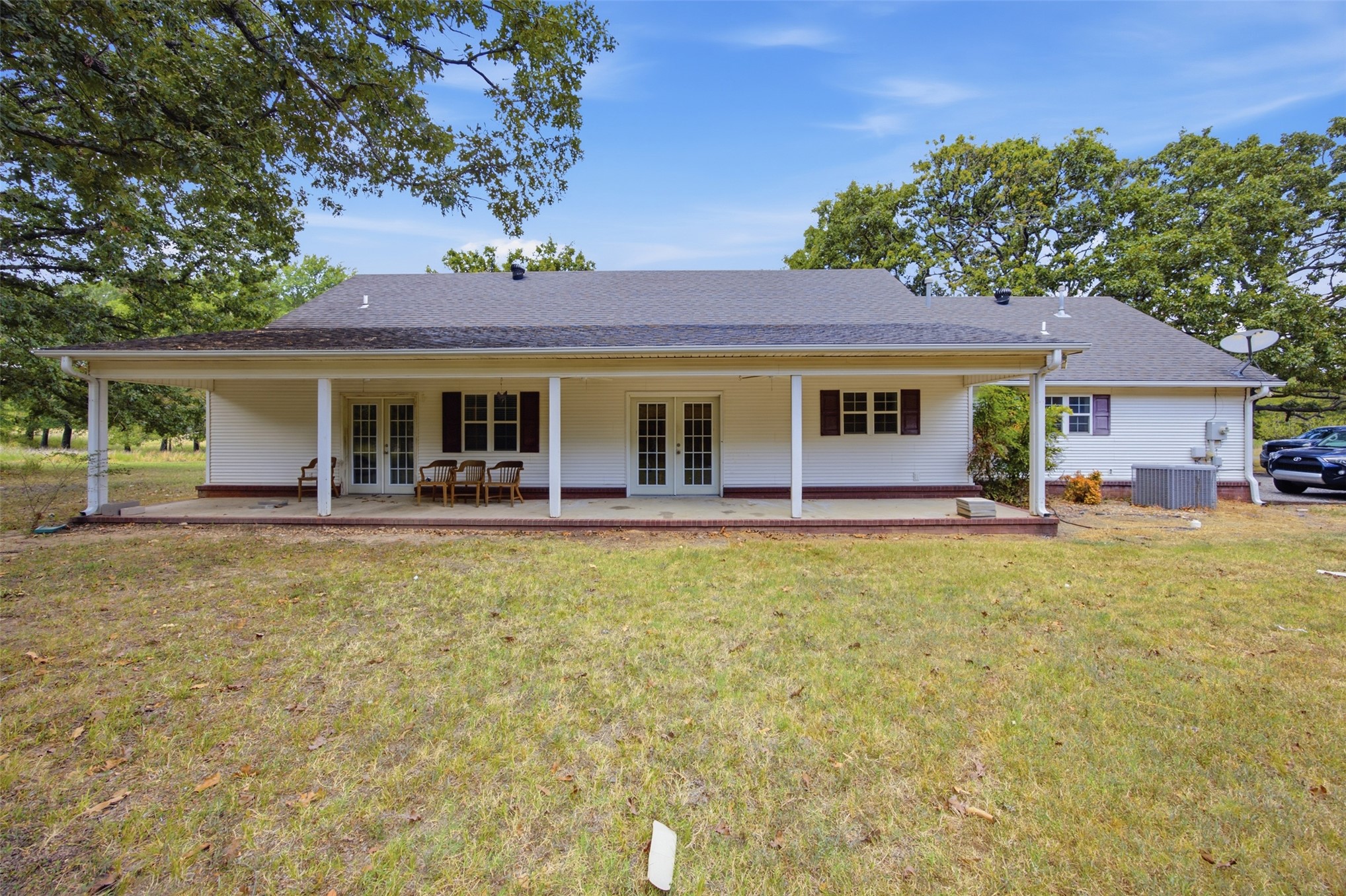 800 Linn Hartshorne OK 74547
