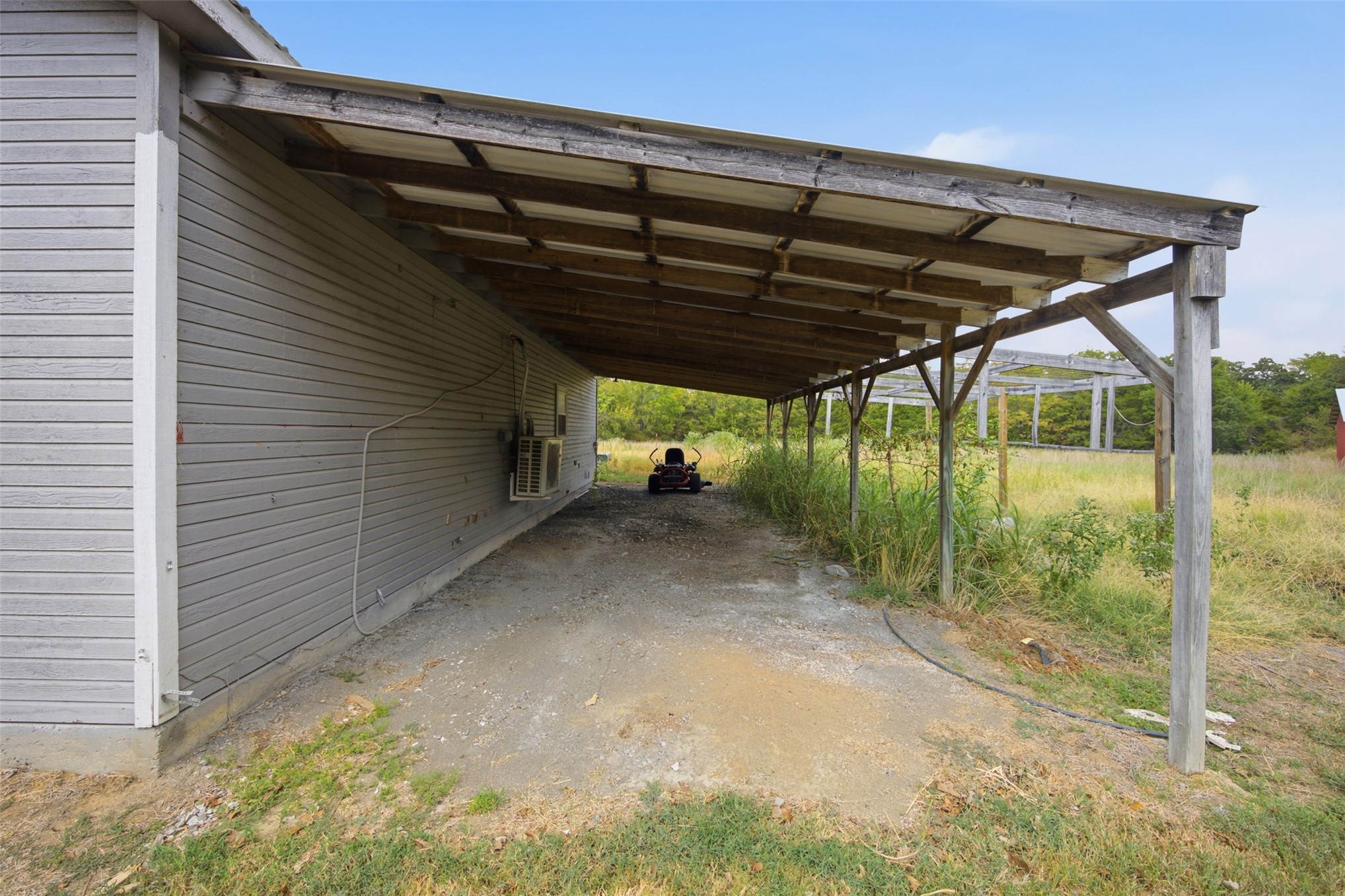 800 Linn Hartshorne OK 74547