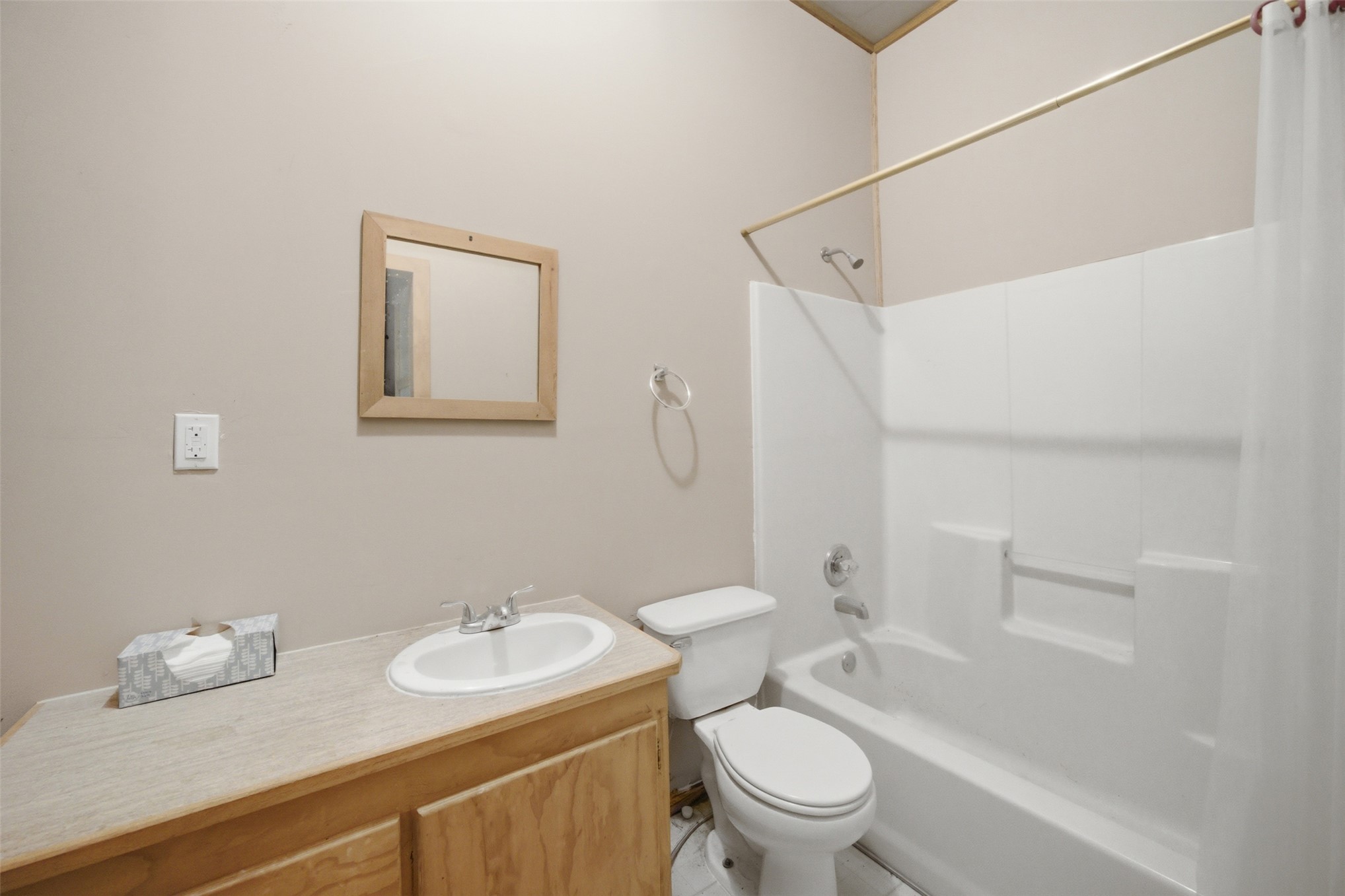 800 Linn Hartshorne OK 74547