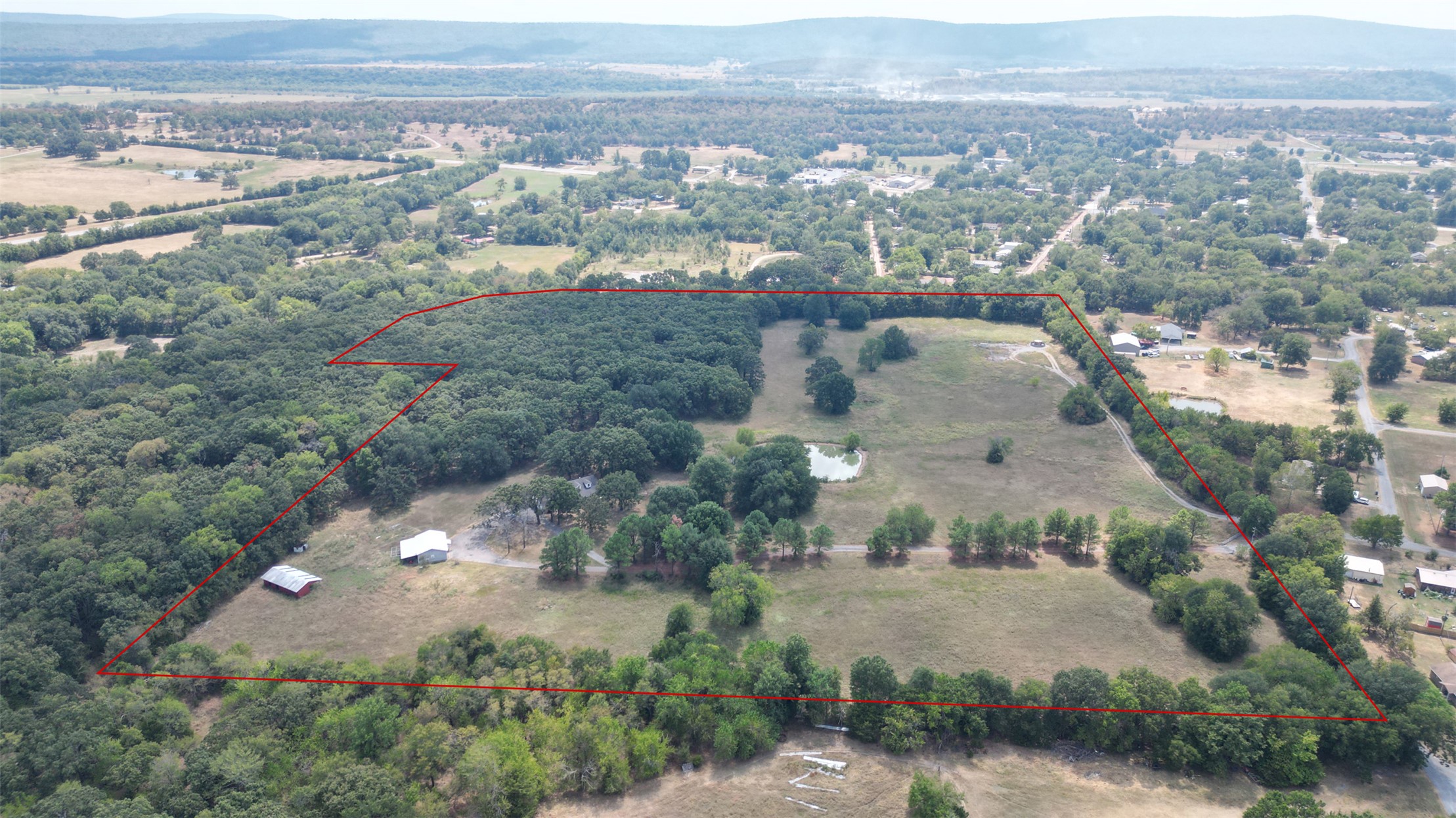 800 Linn Hartshorne OK 74547