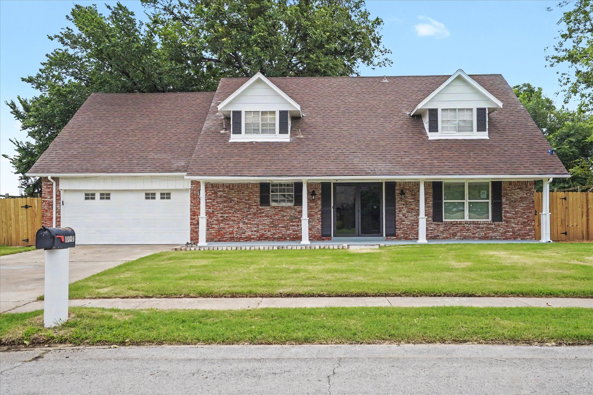 1009 N Forest Place Jenks OK 74037