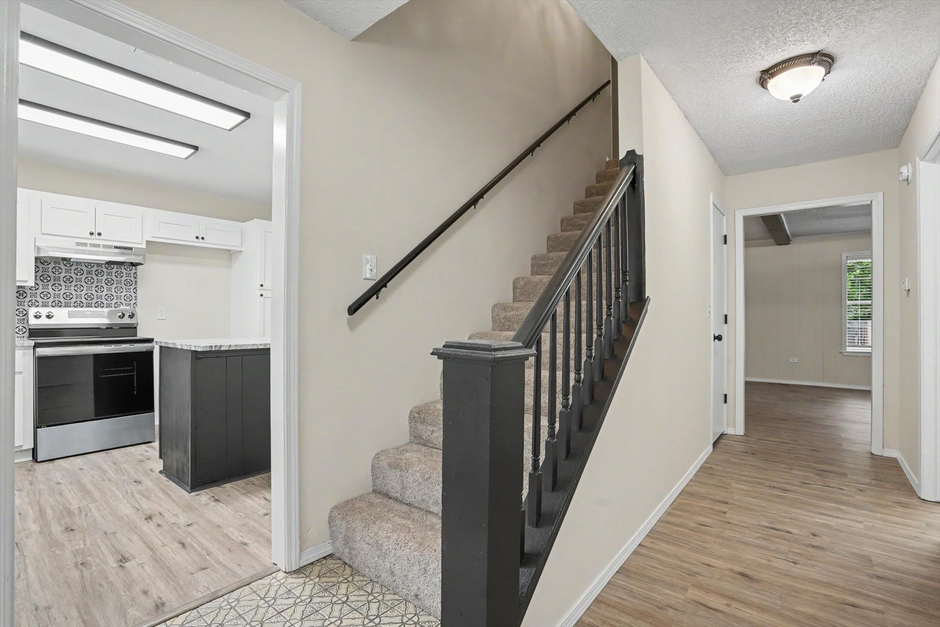 1009 N Forest Place Jenks OK 74037