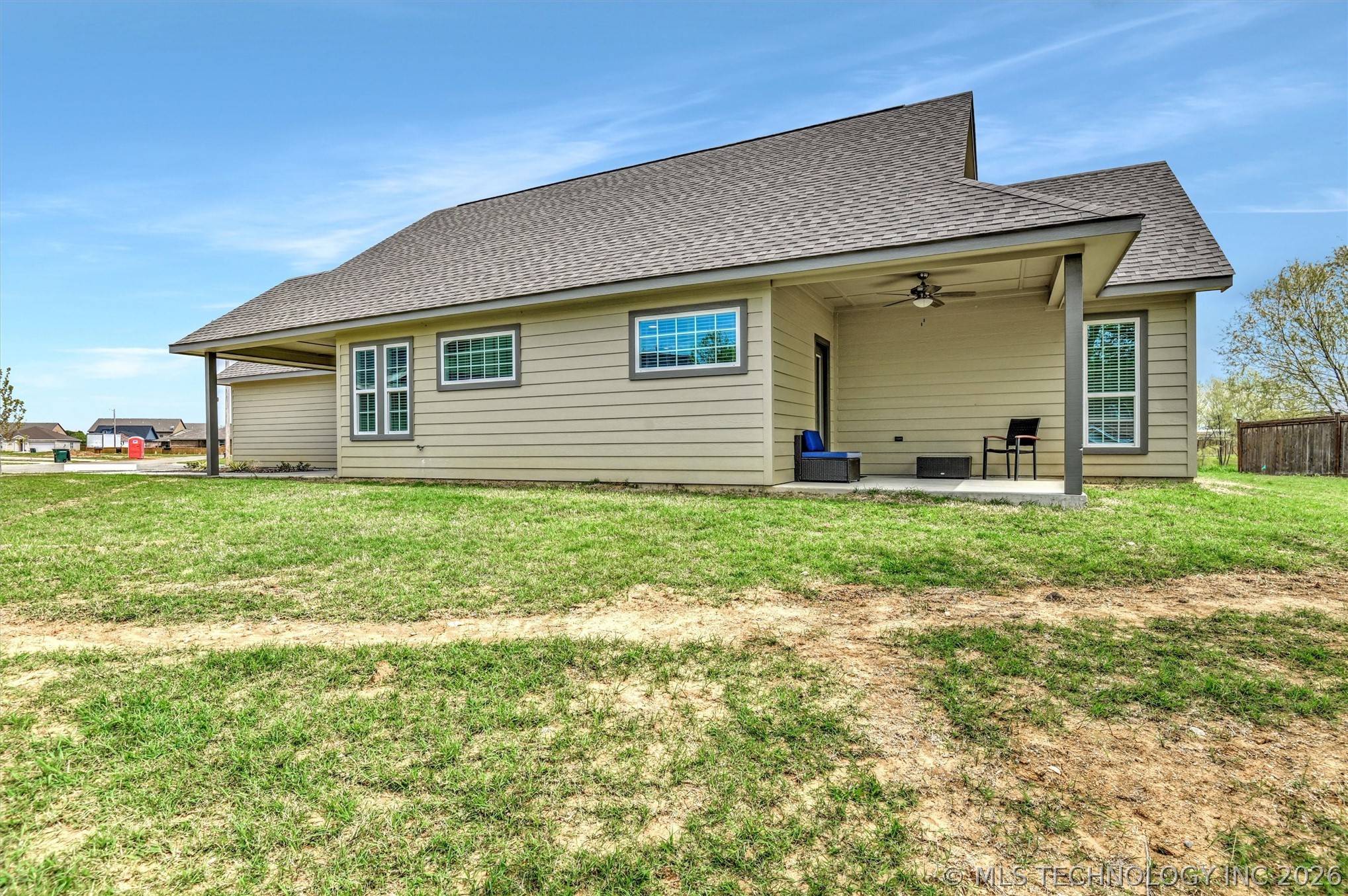 1178 Wild Indigo Circle Calera OK 74730