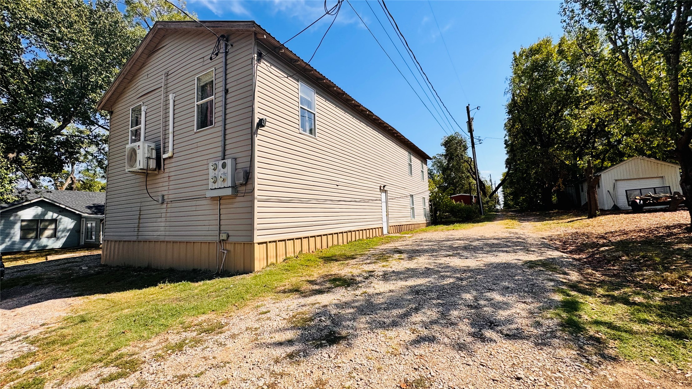 1011 W Taliaferro Street Madill OK 73446