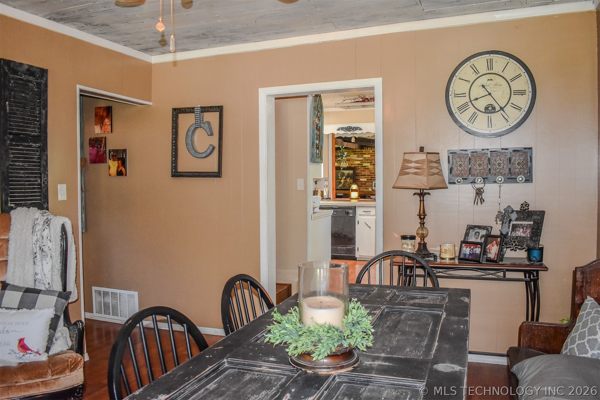 1114 N 4230 Road Hugo OK 74743